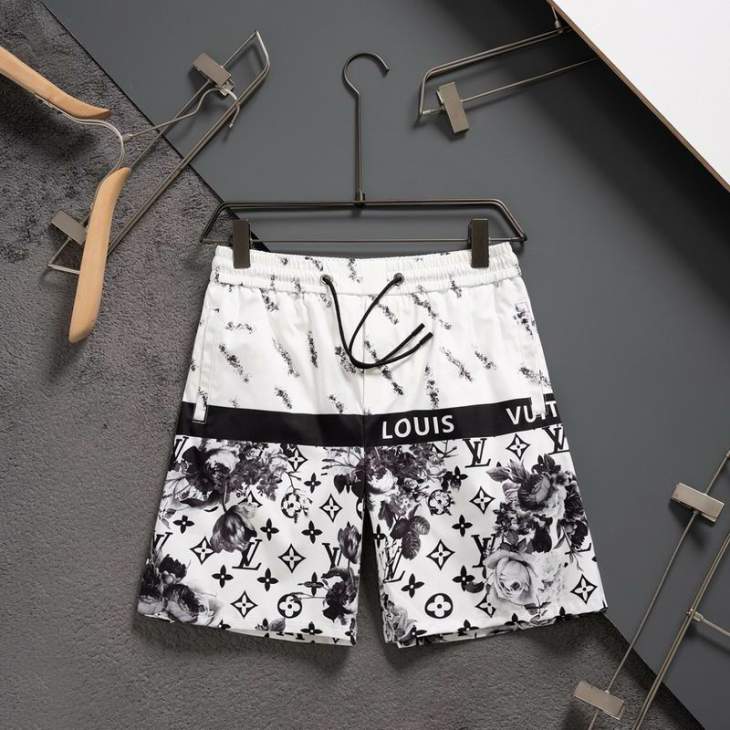 Picture of LV Short Pants _SKULVM-3XLmdtrV241118245